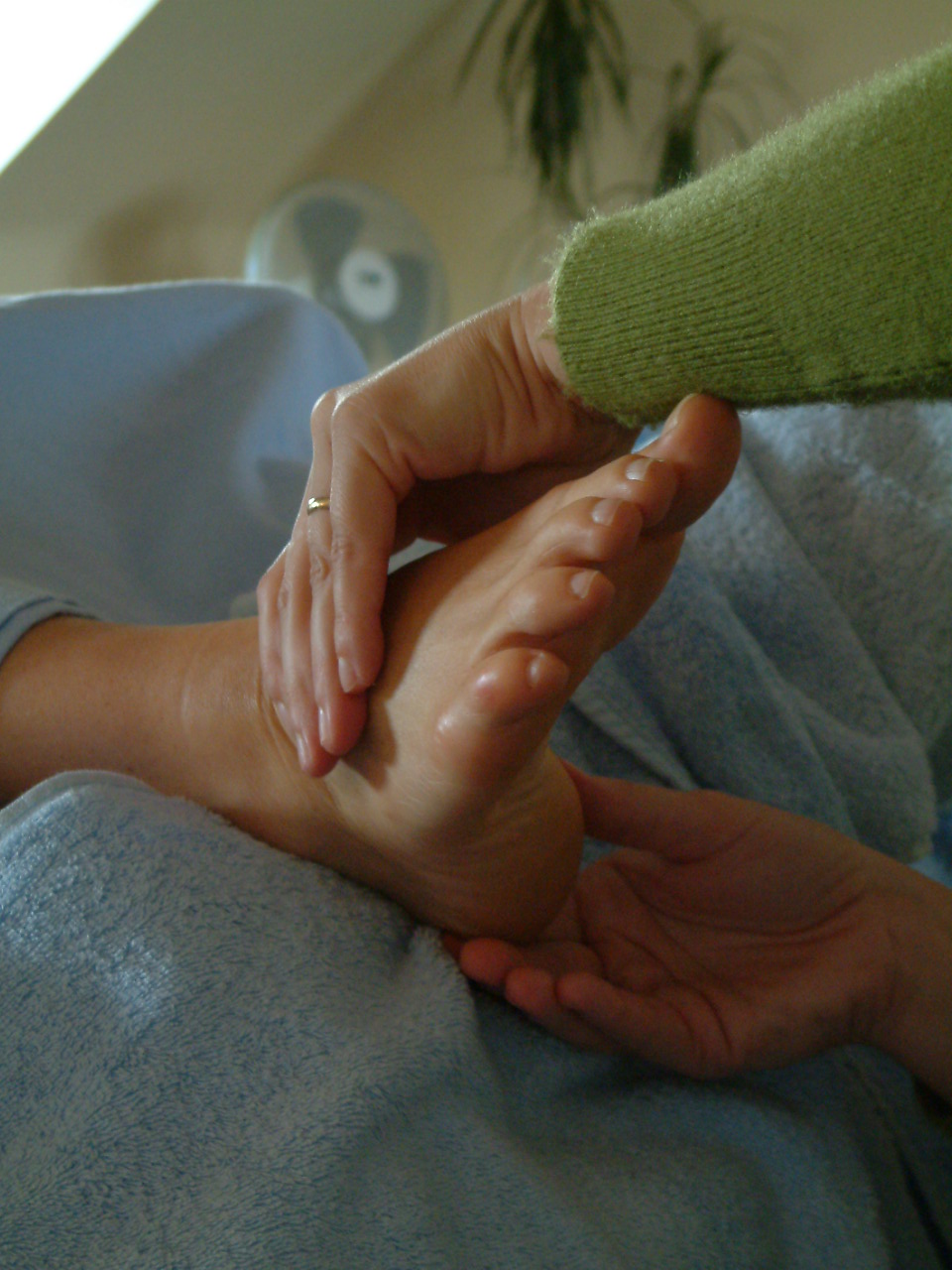 Reflexology practice session