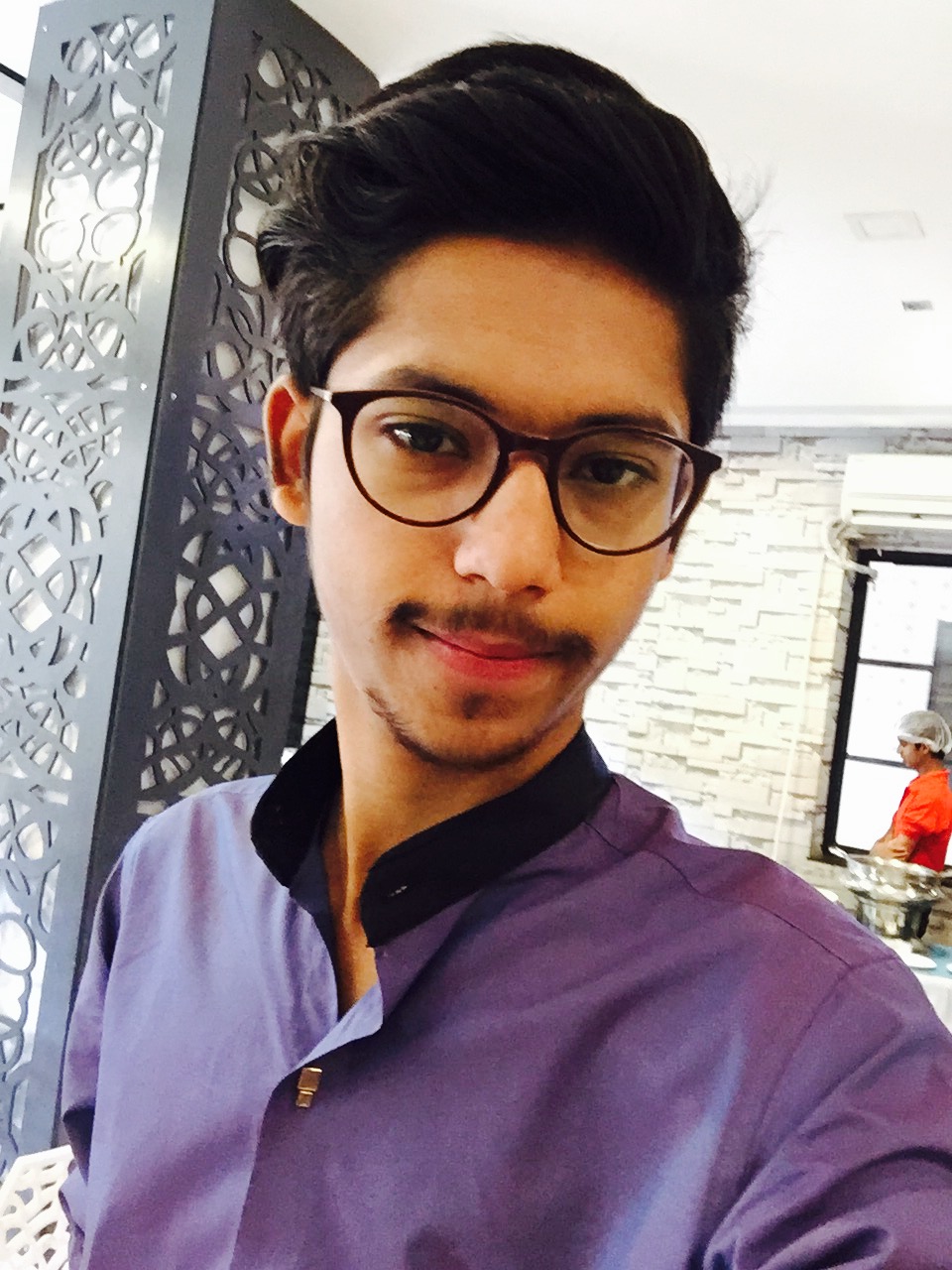 Darshan Shah Prof